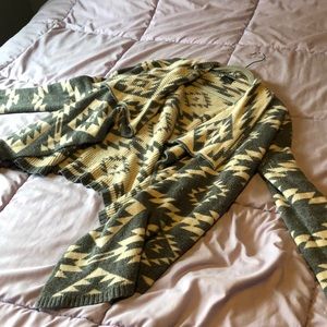 Grey and cream Aztec print sweater